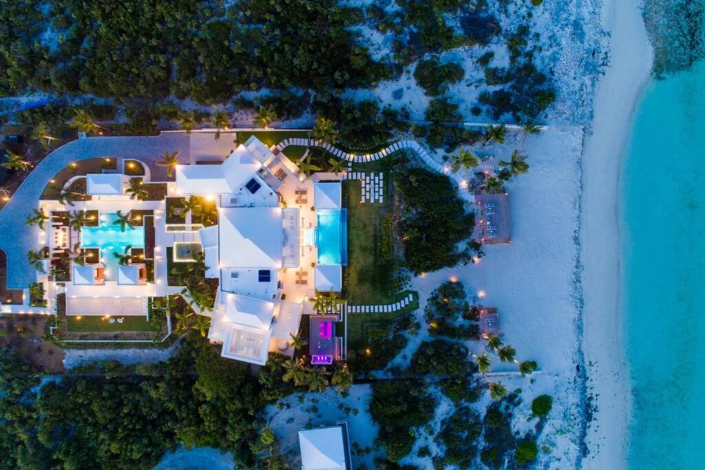 Triton Luxury Villa Providenciales Εξωτερικό φωτογραφία